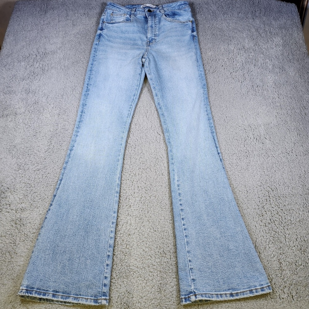 Zara Flared Bell Bottom Jeans Womens 8 Light Wash Blue Boho Denim Long 31" Insm - Picture 1 of 11